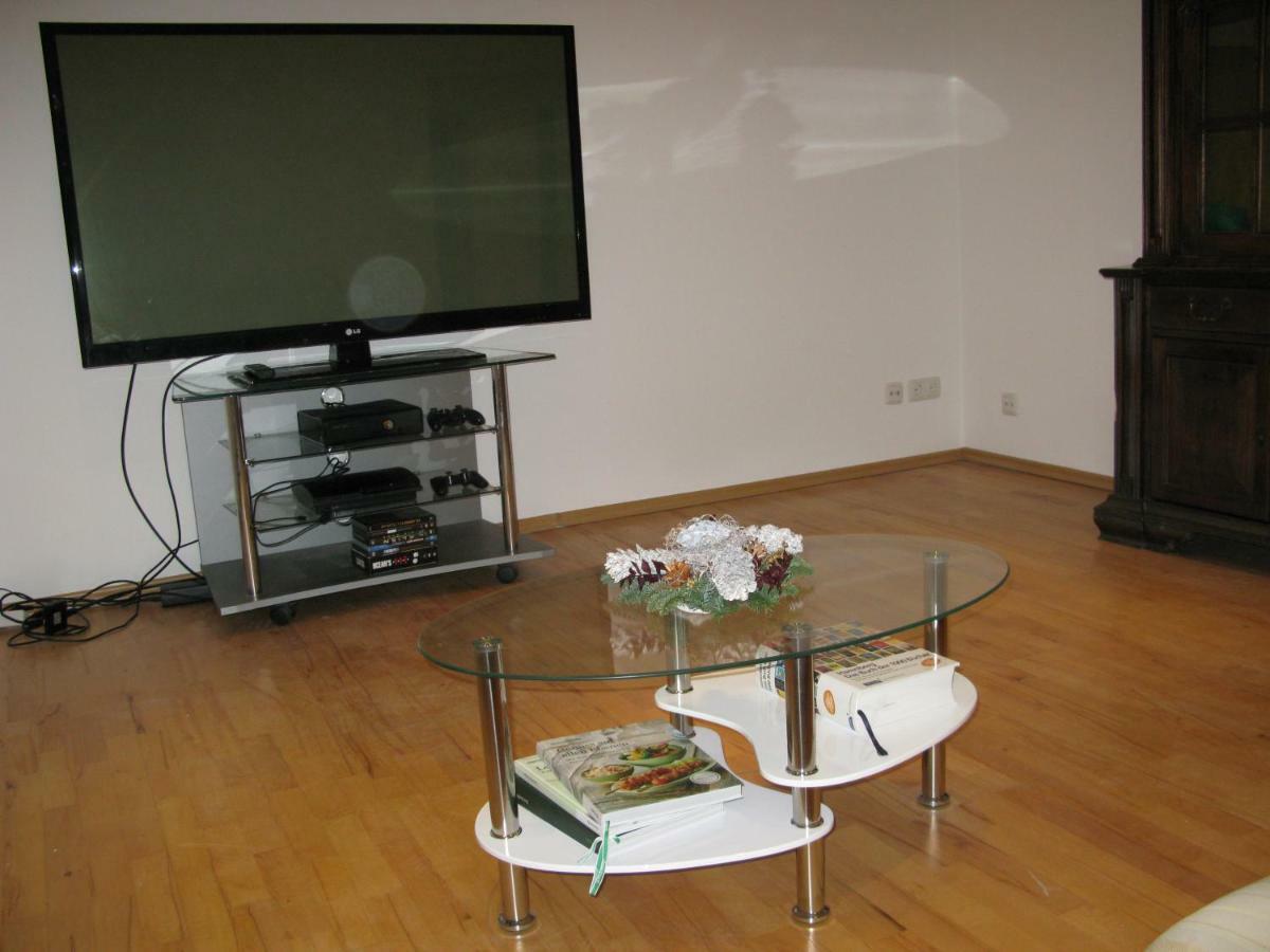 Messe-/Ferienwohnung Нюрнберг Екстериор снимка