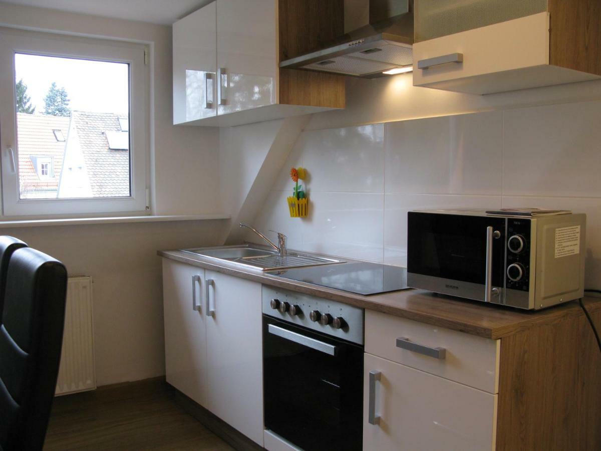 Messe-/Ferienwohnung Нюрнберг Екстериор снимка